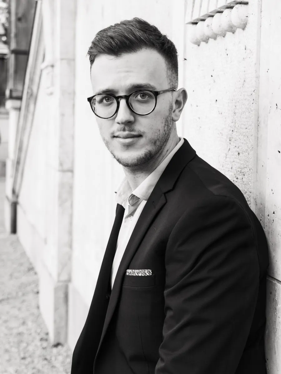 Black-and-white portrait of Alon Ben Dor